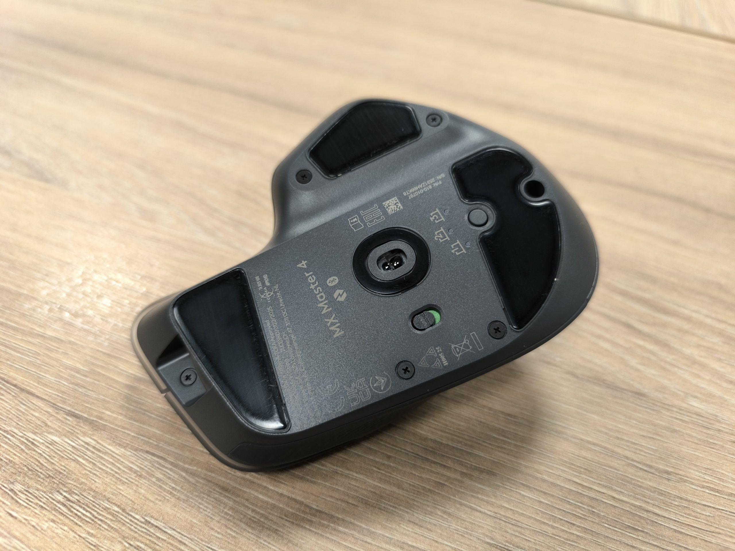 Logitech_MX_Master_4_alt6